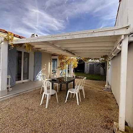 Maison Avec Wifi A 600m De La Plage, 8 Pers, Sur - Fr-1-194-421 * La Tranche-sur-Mer