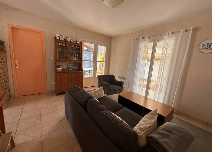 Nyaraló Maison Avec Wifi A 600m De La Plage, 8 Pers, Sur - Fr-1-194-421