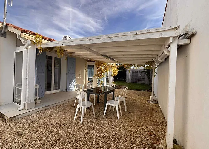 Maison Avec Wifi A 600m De La Plage, 8 Pers, Sur - Fr-1-194-421 * La Tranche-sur-Mer